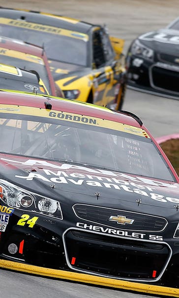 Jeff Gordon wins at Martinsville, punches ticket to championship battle at Homestead